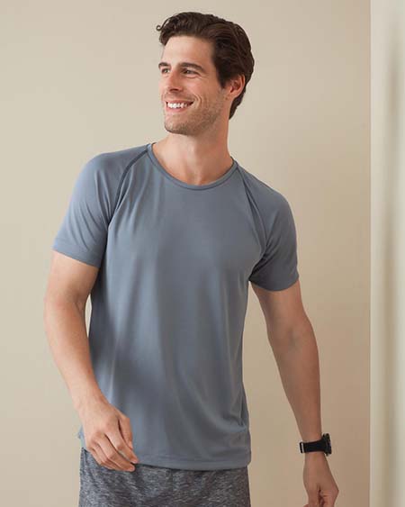 Camiseta con cuello redondo para hombres